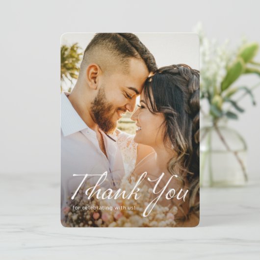 シンプルモダンホワイトスクリプト全結婚写真 サンキューカード (スタンド正面)