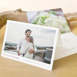シンプルモダン写真の愛と感謝してい結婚の サンキューカード<br><div class="desc">このシンプル写真のサンキューカードテンプレートは写真の下にあなたの名前と日付を備えスタイリッシュてモダン、そしてバーガンディの陰で強調された'LOVE & THANKS'とエレガント共に。このデザインの前面または内側のさまざまな文字要素に使用されるフォント、句読点、色を変更する場合がある。例えば、「LOVE & THANKS」文字の色を変更する。名前と日付の文字のデフォルトの色は、わずかに柔らかい黒である。内側にはプレースホルダフォトを配置し、前面に2枚違う、内側に1枚の写真を入れることができるように、お客様自身の写真に置き換える。しかし、単に内側のサンプル写真とその宇宙を削除す離れることもでき空白のる。内側の写真の反対側の文字の側のバックグラウンドトーンのために、我々はかなり白ではない微妙な背景の色相を選択しエレガントた、それは主に白い煙と呼ばれる非常に明るい灰色である白（色F5F5F5）。プレースホルダイメージを削除した後離れに、プレースホルダフォトの反対側の内側に同じホワイトスモークのトーンをフォトレイヤーの下に追加しました。この場合、その側の背景が文字側のデフォルトのホワイトスモークのバックグラウンドトーンと一致します。あなたは編集モードの場合は確認して下さい。いずれの場合も、カードの内側の両方または一方の面の背景色をスタイルに合わせて変更する場合がある。中の文字のデフォルトカラーとしてグレーのトーンを選択。サンプル文字を入れて、お客様のメッセージに置き換える必要がありますが、これに制限を設けてはいけ感じません。サンプルもし文字を完全に削除し保て、カードの文字側を完全に削除し空白のて、代わりに各カードに手書きノートを作成し書て、それを行うことができます。または、私たちの文字を感謝のメッセージと自分の閉じ込めのメッセージに置き換え、カードを受け取ったときに署名する。また、フォントと色を変更することができ、私たちが使用したすべての大文字の外観からケースを変更する可能性がある。デフォルトの紙タイプであるマットは、ソフトな暖かさを持ち、汚れに抵抗するため素晴らし、自分のメッセージに書対する選択である。これを編集し、代わりに半光沢を選択することができる。カードの外側と内側の両方でサンプル/プレースホルダー文字を削除するイベントを必ず確認し、前面のプレースホルダーフォトを自分のANDで置き換えるか、カード内のプレースホルダーフォトも削除してください。直感的なデザインツールとインスピレーションを使用し、この単純にシックな結婚サンキューカードを独自のにする。そして私たちの結婚コレクシ感謝していョンを参照してエレガント、より簡単にモダンサンキューカードデザイン!</div>