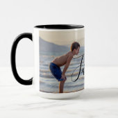 シンプルモダン写真テンプレートカスタムファミリ名 マグカップ (左)