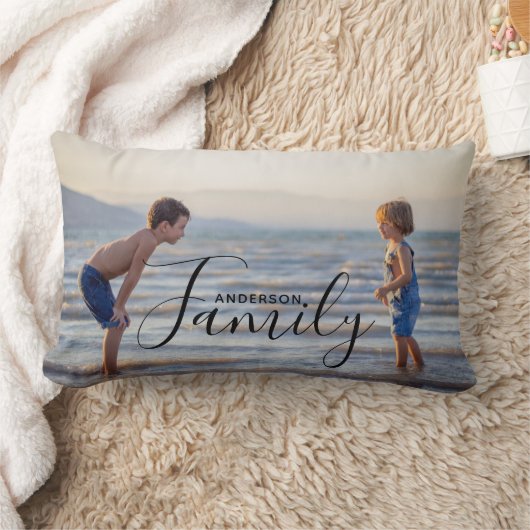 シンプルモダン写真テンプレートカスタムファミリ名 ランバークッション (ブランケット)