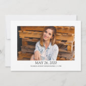 シンプルモダン写真帯ホワイト卒業 案内状 (裏面)