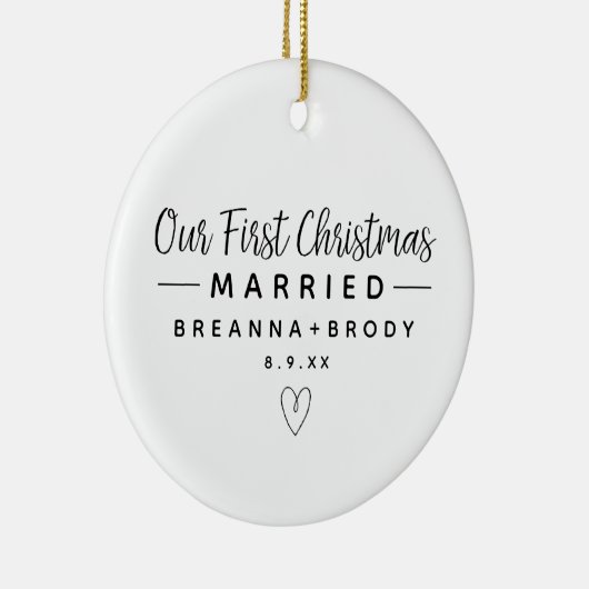 シンプルモダン初めてのクリスマス結婚した写真 セラミックオーナメント (右)