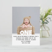 シンプルモダン可愛い最初の誕生日ベビー写真 招待状 (スタンド正面)