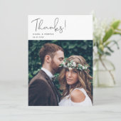 シンプルモダン感謝していScriptの結婚写真 サンキューカード (スタンド正面)