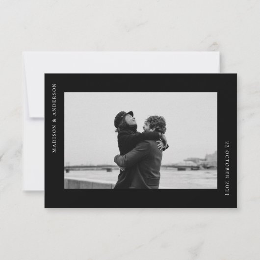 シンプルモダン白黒結婚のロマンチックな写真 サンキューカード (正面)