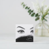 シンプルモダン目と眉の手描き スクエア名刺 (スタンド正面)