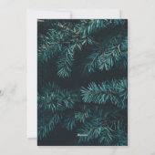 シンプルモダン緑の松の新年タイポグラフィ写真 シーズンカード (裏面)