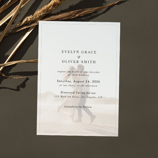 シンプルモダン黒と白のオーバーレイ結婚写真 招待状