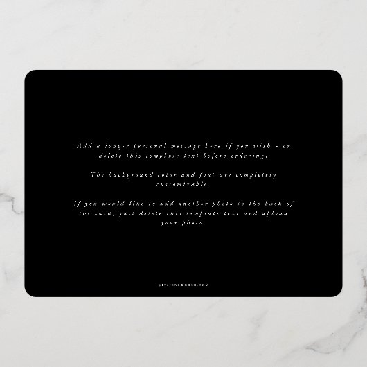 シンプルモダン黒独身の写真新年 箔シーズンカード (裏面)