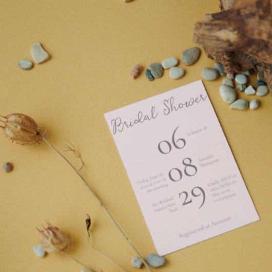 シンプルモノグラムミニマリストベージュブライダルシャワー 招待状