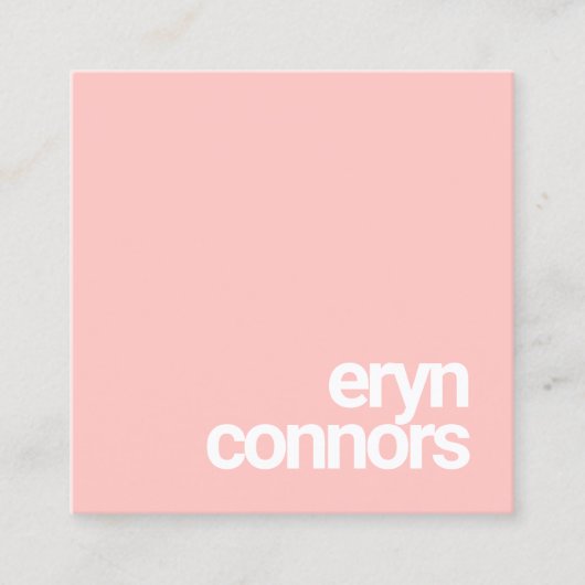 シンプルライトコーラルピンクモダンタイポグラフィ スクエア名刺 (正面)