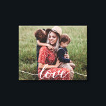 シンプルラブスクリプトパーソナライズされた写真 キャンバスプリント<br><div class="desc">「愛」という言葉モダンに美しくスクリプトを使えば、この家族の愛の写真は自分の家族の写真と一緒に簡単にパーソナライズされたすることができるお気に入りの。懐かしいエレガント思い出のキャンバスを広げ、彼女に贈り物。ホームデコパーソナライズされたアとシック。</div>