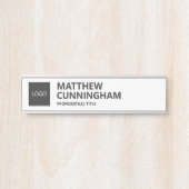 シンプルロゴの社員名役職 サインプレート (正面)