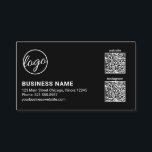 シンプルロゴ黒モダンQRコード 名刺<br><div class="desc">黒い背景モダンにシンプルあなたのロゴとミニマルあなたのビジネス名と詳細を白で飾った連絡デザインとビジネスを特徴とする名刺。右に2つのQRコードがある(もしデザイン編集ツール内の1つまたは両方のQRコードを削除したい)。基本的で単純なデザインで来、まだプロフェッショナルとして。</div>