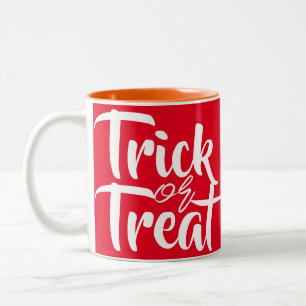 シンプル不気味TrickまたはTreat Halloween Family ツートーンマグカップ