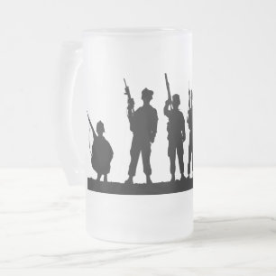 シンプル兵士シルエット フロストグラスビールジョッキ