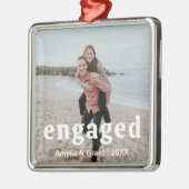 シンプル写真モダン初めてのクリスマス婚約した メタルオーナメント (左)