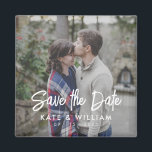 シンプル写真モダン結婚式の日付の保存 マグネット<br><div class="desc">日シンプル付モダン磁石を保存した写真。このミニマルデザインをカスタマイズして、個人用の詳細とメッセージを作成する。</div>