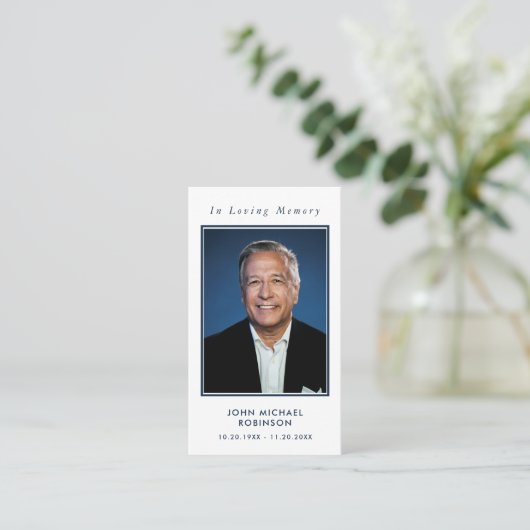 シンプル写真追悼記念悔やみや弔慰祈りの言葉カード 名刺 (スタンド正面)