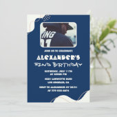 シンプル写真52歳の誕生日招待状メンズ・ネイビー 招待状 (スタンド正面)
