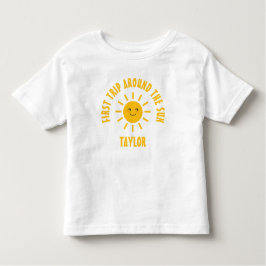 シンプル可愛い最初の旅のまわりに太陽1歳の誕生日 トドラーTシャツ