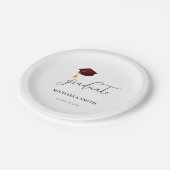 シンプル台本マルーン高校卒業生 ペーパープレート (アングル)