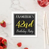 シンプル名前をカスタムする付き42nd誕生日パーティー スタンダードカクテルナプキン (インサイチュ)