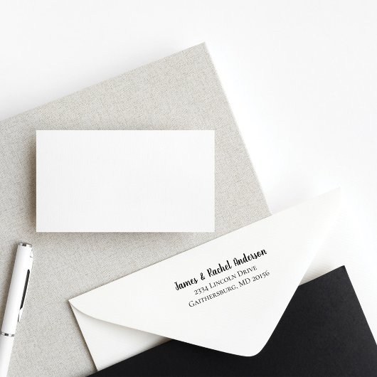 シンプル対パーソナライズされた差出人住所 セルフインキングスタンプ