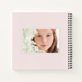 シンプル手書きスクリプトピンク写真卒業 ノートブック (裏面)