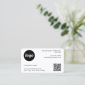 シンプル文字ロゴQRコード 名刺 (スタンド正面)