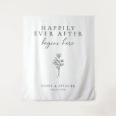シンプル文字「Happy Ever After Beginning Here」結婚 タペストリー (正面)