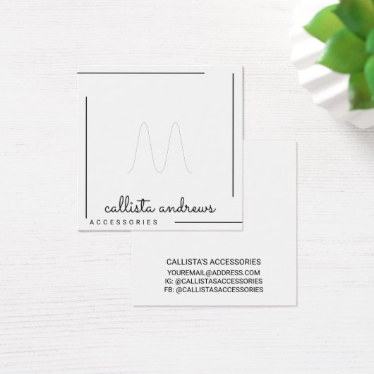 シンプル白の黒のスクリプ縁どトリングや輪表示 (デスク)