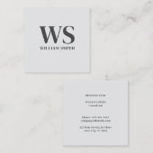 シンプル白フォーマル灰色モノグラムはっきりしたタイポグラフィ スクエア名刺 (正面/裏面)