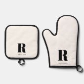 シンプル白モノグラモダンム 鍋つかみ&鍋敷きセット (正面)