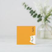 シンプル白猫マンガおもしろいー黄 スクエア名刺 (スタンド正面)