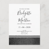 シンプル白黒結婚の インビテーションポストカード (正面)