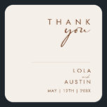 シンプル砂漠 |ナチュラルホワイトありがとうござ結婚う スクエアシール<br><div class="desc">このシンプル砂漠 |ナチュラル感謝していホットあなたのスクエアのステッカーは、あなたはのルスチックなボホの完成を探し求めているものモダンであ結婚る。ミニマルなヴィンテージやレトロな秋ボヘミアンに最適感じ。暗いミニマルシナモンの台本は、この秋の背景と本当にポップ。自分のアートワークや写真を使って自分のスタイルに合わせたり、自分のスタイルに合わせて自分のスタイルに合わせたりすることができます。コレクション内をスクロールして、本物の秋の結婚式で歌う他のアイテムを選択！</div>