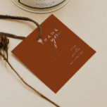 シンプル砂漠 | Terracottaありがとうメッセージカード フェイバータグ<br><div class="desc">これらのシンプル砂漠 | Terracotta感謝していあなたのメッセージカードはあなたはあなたの素朴なボホの完成を探しモダンているよ結婚うだ。ミニマルなヴィンテージやレトロな秋ボヘミアンに最適感じ。自然のミニマル白い台本は、このカラフル秋の背景と本当にポップ。自分のアートワークや写真を使って自分のスタイルに合わせたり、自分のスタイルに合わせて自分のスタイルに合わせたりすることができます。コレクション内をスクロールして、本物の秋の結婚式で歌う他のアイテムを選択！</div>