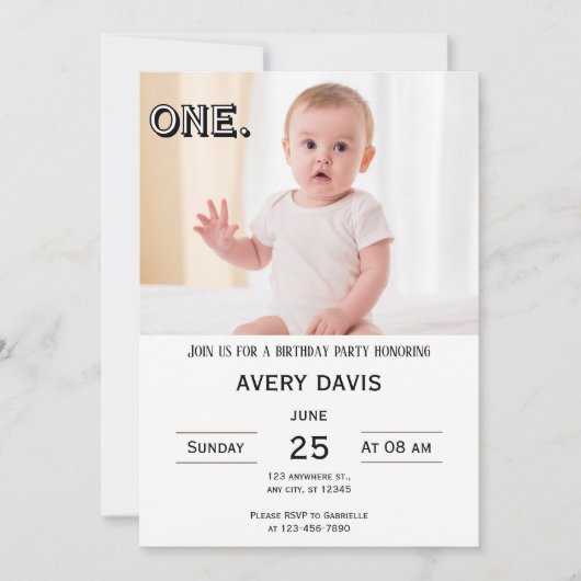 シンプル第1の誕生日フォト招待状 招待状 (正面)