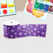 シンプル紫色の白い冬の雪の結晶の水色 サテンリボン