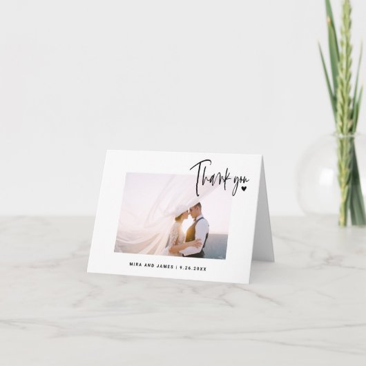 シンプル結婚のScript Photoハートエレガント モダン サンキューカード (正面)