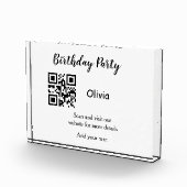 シンプル誕生日パーティーwebサイトバーコードQR追加の名前  フォトブロック (右)