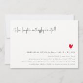 シンプル赤いハートスクリプトミニマルリハーサルディナー 招待状 (正面)