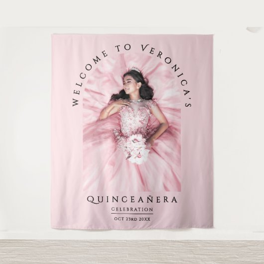 シンプル赤面ガーリーピンクバースデーパーティーArch Photo タペストリー (正面)