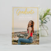 シンプル金ゴールドスクリプト写真の卒業 箔招待状 (立ち正面)