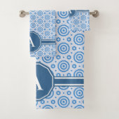 シンプル青と白の幾何モダン図形 バスタオルセット (インサイチュ)