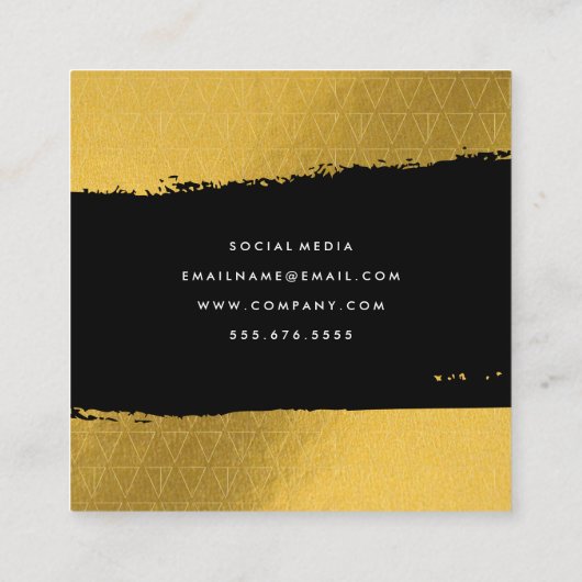 シンプル黒はっきりしたブラシ付き金ゴールド三角形パターン スクエア名刺 (裏面)