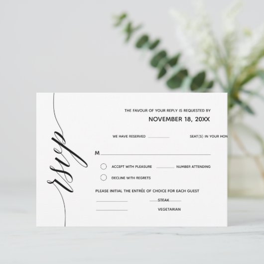 シンプル黒エレガント書記、ウェディングRSVP エンクロージャーカード (スタンド正面)