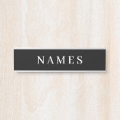 シンプル黒カスタム名の追加エレガント サインプレート (正面)