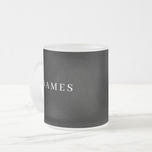 シンプル黒カスタム名の追加エレガント フロストグラスマグカップ (正面左)